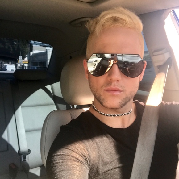 Meet your Posher, Andy - Picture 2 of 2